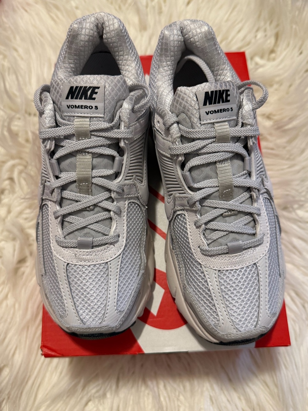 Nike Zoom Vomero 5 Women’s Sneakers